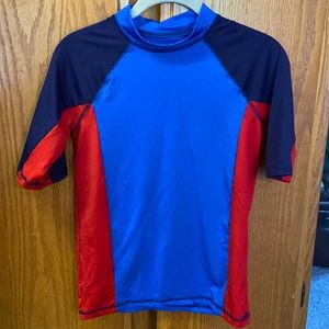 Boys Size XL (16) Cat & Jack swim shirt.  In new condition